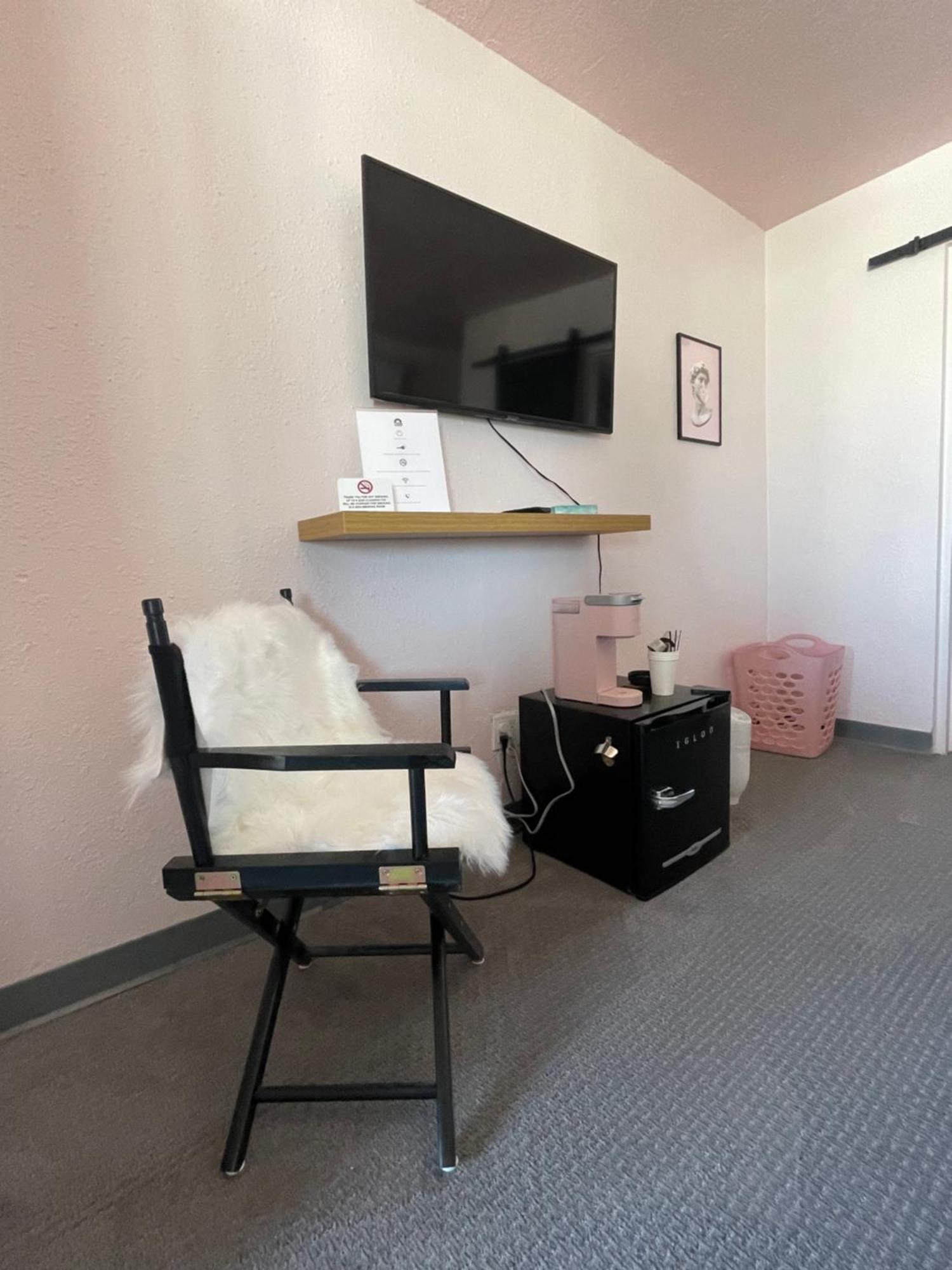 Motel Rainbow 2*